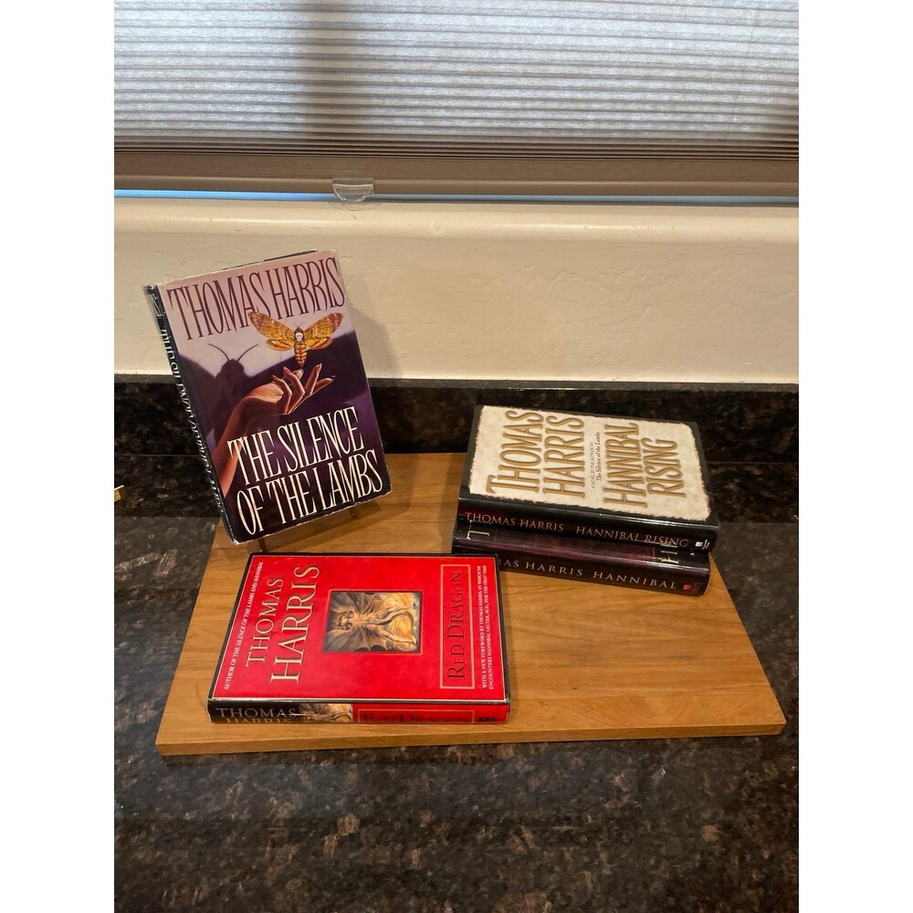 Silence of the lambs 4 book series